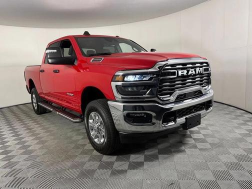 Flame Red Clearcoat 2026 RAM 2500 Big Horn Crew Cab 4x4 6'4' Box