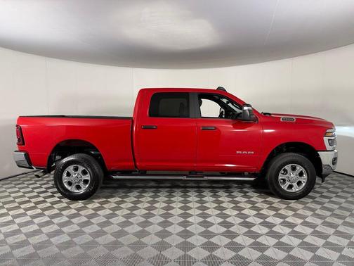 Flame Red Clearcoat 2026 RAM 2500 Big Horn Crew Cab 4x4 6'4' Box