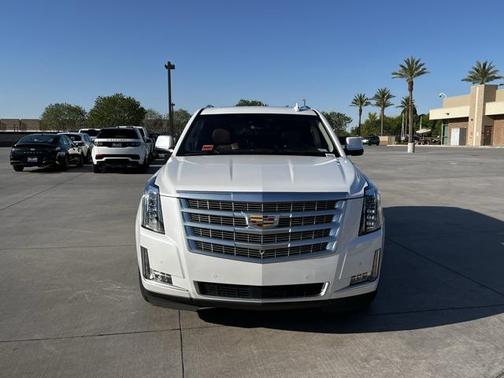 2020 Cadillac Escalade Premium Luxury
