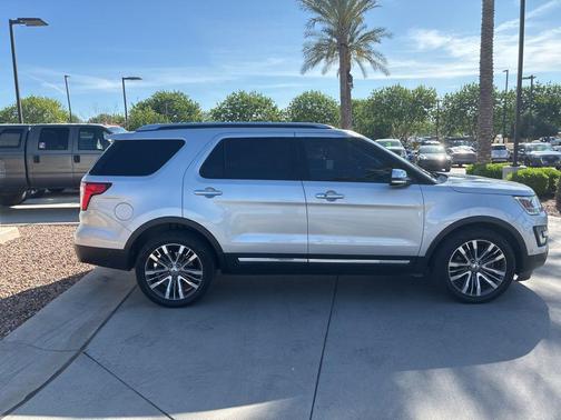 Ingot Silver 2017 Ford Explorer Platinum