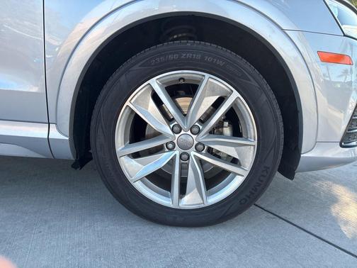 2018 Audi Q3 2.0T Premium