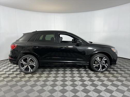 2023 Audi Q3 45 S line Premium Plus