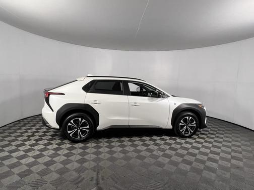 2024 Subaru Solterra Premium