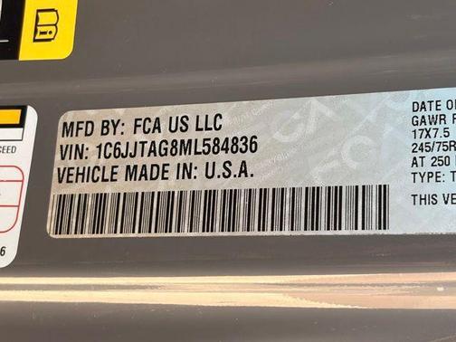 Sting-Gray Clearcoat 2021 Jeep Gladiator Sport