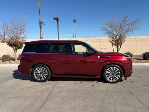 2025 INFINITI QX80 SENSORY AWD