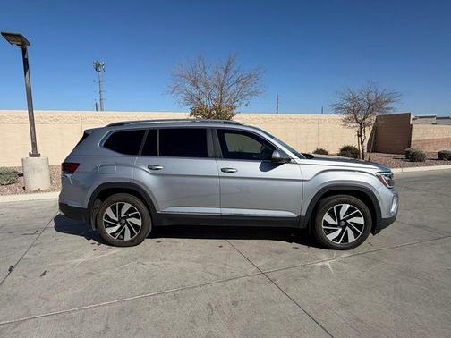 2024 Volkswagen Atlas 2.0T SEL