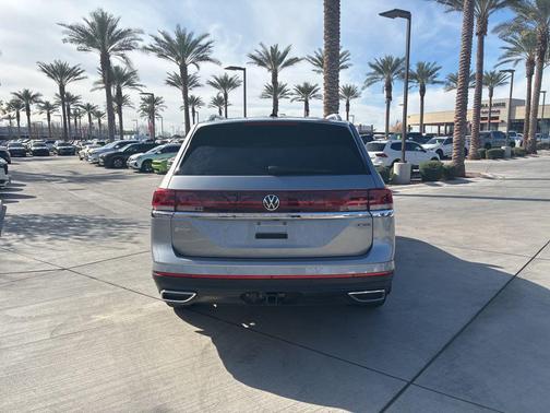 2024 Volkswagen Atlas 2.0T SEL
