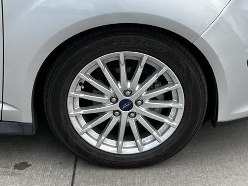 2015 Ford C-Max Hybrid SE