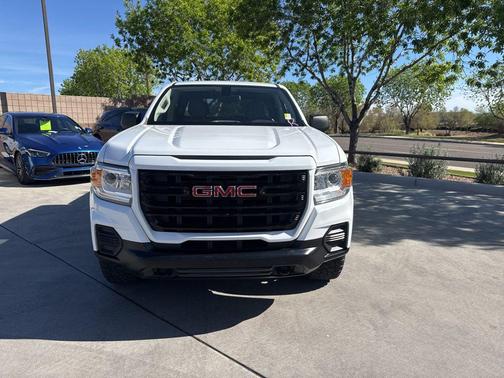 2022 GMC Canyon Elevation Standard