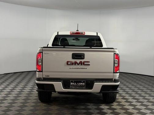 Summit White 2022 GMC Canyon Elevation Standard