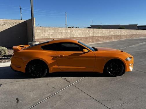 2019 Ford Mustang EcoBoost