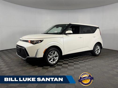 Snow White Pearl 2025 Kia Soul LX