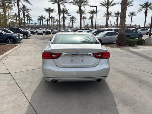 2018 Nissan Maxima 3.5 SR