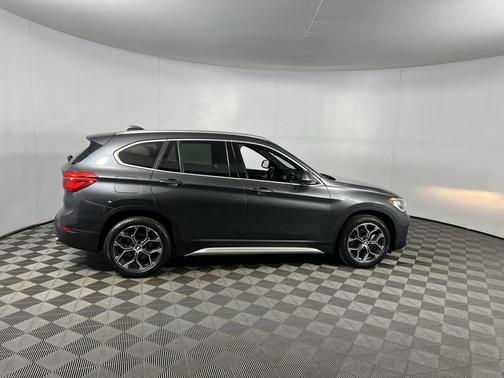 2022 BMW X1 sDrive28i