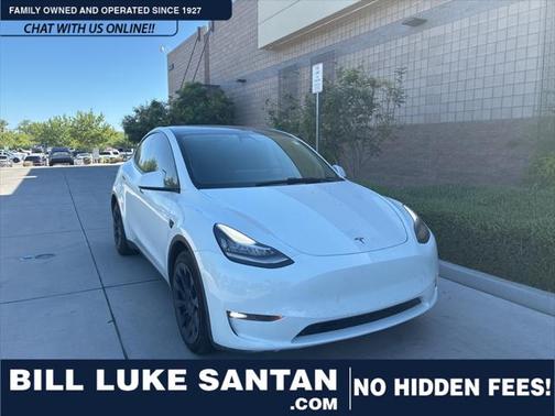 2022 Tesla Model Y Long Range Dual Motor All-Wheel Drive
