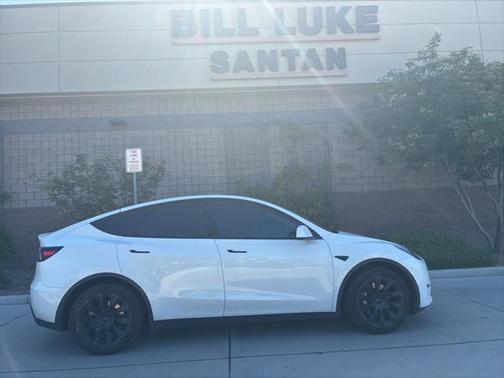 2022 Tesla Model Y Long Range Dual Motor All-Wheel Drive