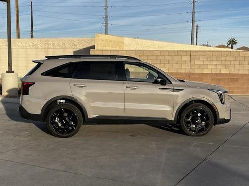 2024 Kia Sorento EX