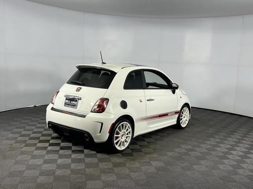 2015 FIAT 500 Abarth