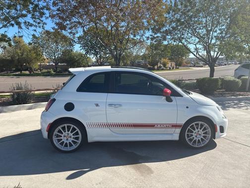 2015 FIAT 500 Abarth