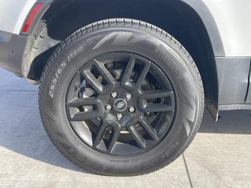 2024 Land Rover Defender 90 P300 S