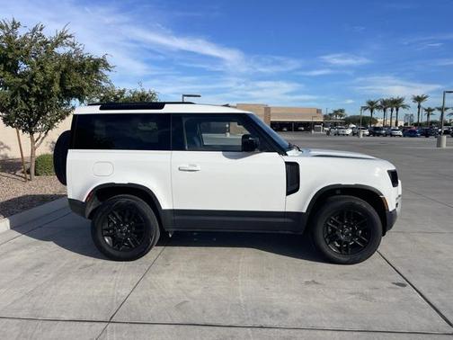 2024 Land Rover Defender 90 P300 S
