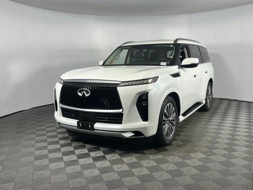 2025 INFINITI QX80 SENSORY AWD