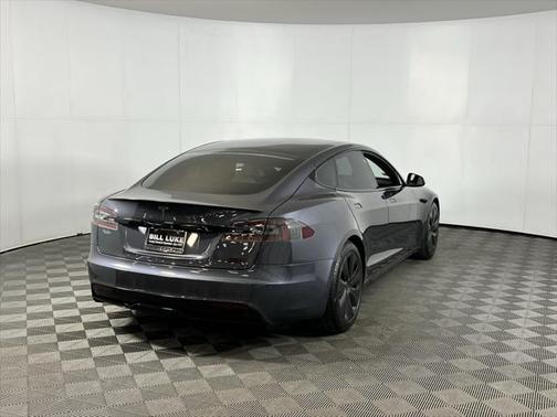 2021 Tesla Model S Plaid