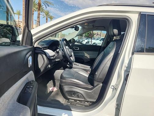 Bright White Clearcoat 2022 Jeep Compass Latitude Lux