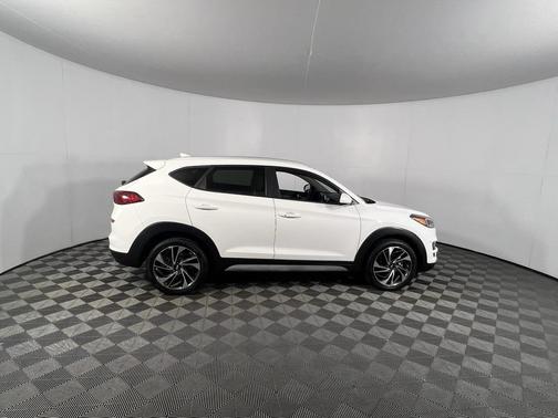 2020 Hyundai TUCSON Sport