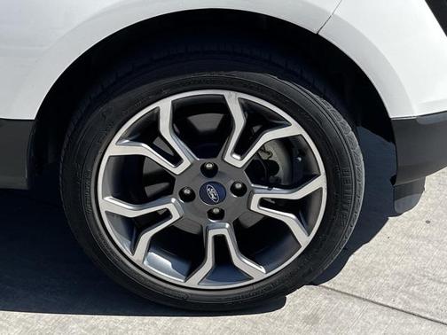 2020 Ford EcoSport SES