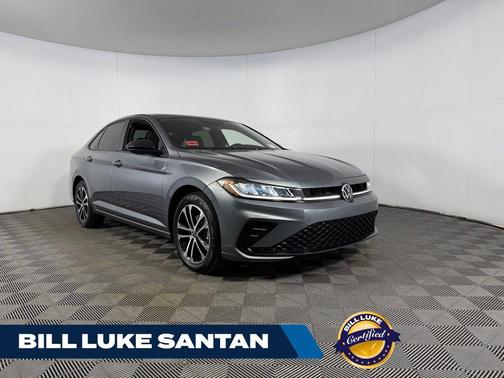 Platinum Gray Metallic 2025 Volkswagen Jetta 1.5T Sport