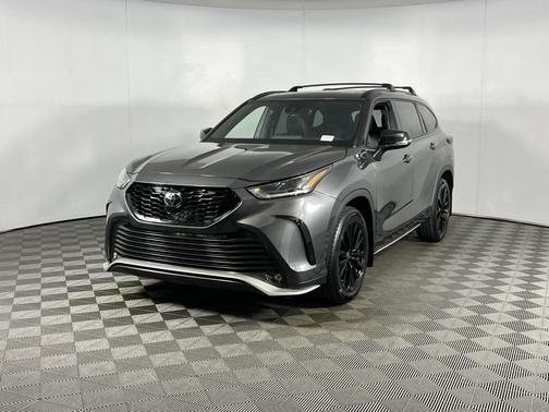 2024 Toyota Highlander XSE
