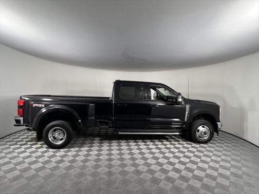2023 Ford F-350 Lariat