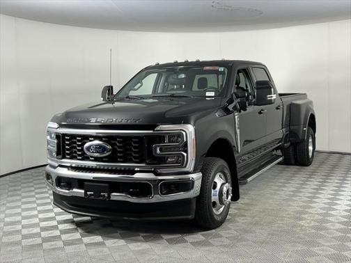 2023 Ford F-350 Lariat