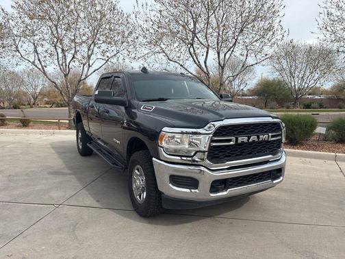 2019 RAM 2500 Tradesman Crew Cab 4x4 6'4' Box