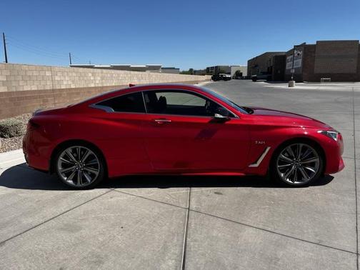 2019 INFINITI Q60 3.0t Red Sport 400