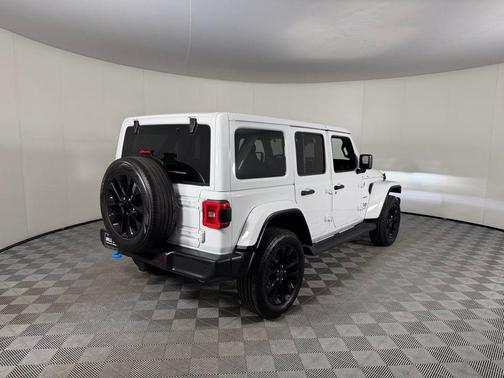 Bright White Clearcoat 2024 Jeep Wrangler 4xe Sahara
