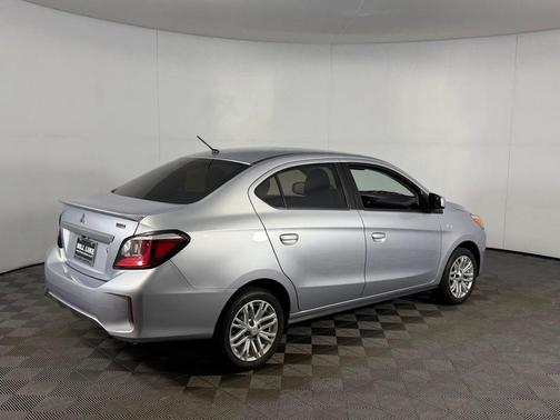 2024 Mitsubishi Mirage G4 LE