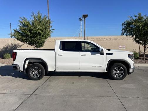 2023 GMC Sierra 1500 SLE
