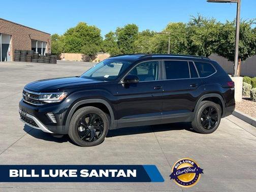 Deep Black 2023 Volkswagen Atlas 3.6L SE w/Technology