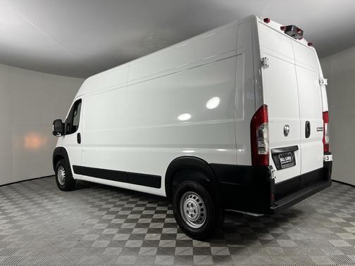 2025 RAM ProMaster 2500 Tradesman