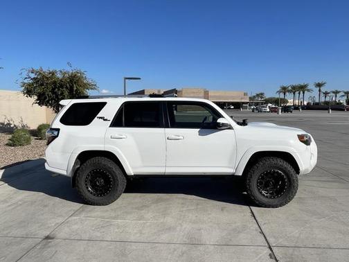 2017 Toyota 4Runner TRD Off Road