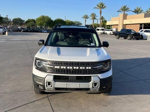 Oxford White 2025 Ford Bronco Sport Badlands