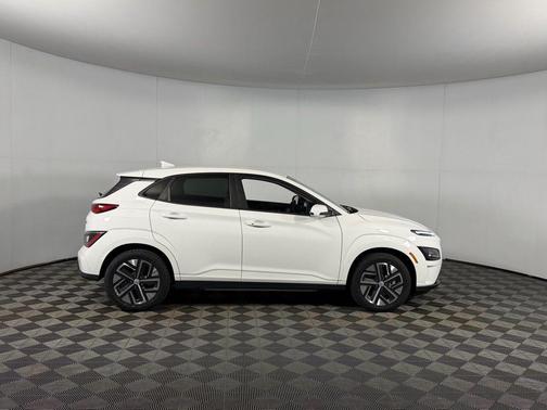 2023 Hyundai KONA EV SE