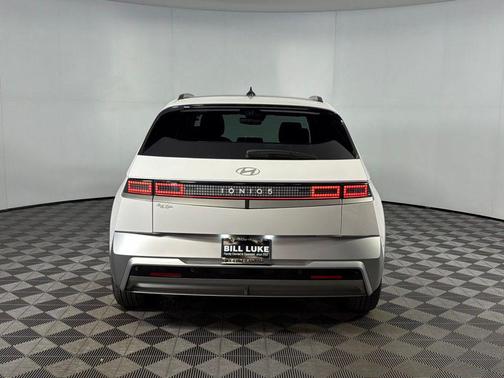 Atlas White 2025 Hyundai IONIQ 5 Limited