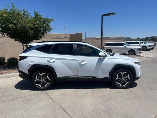 Serenity White Pearl 2023 Hyundai TUCSON Hybrid SEL Convenience