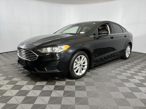 2020 Ford Fusion Hybrid SE