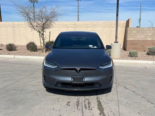 2023 Tesla Model X Standard Range