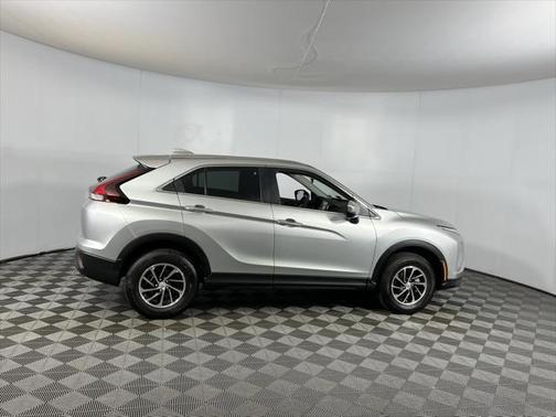 2024 Mitsubishi Eclipse Cross ES