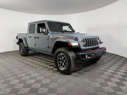 Anvil Clearcoat 2025 Jeep Gladiator Rubicon